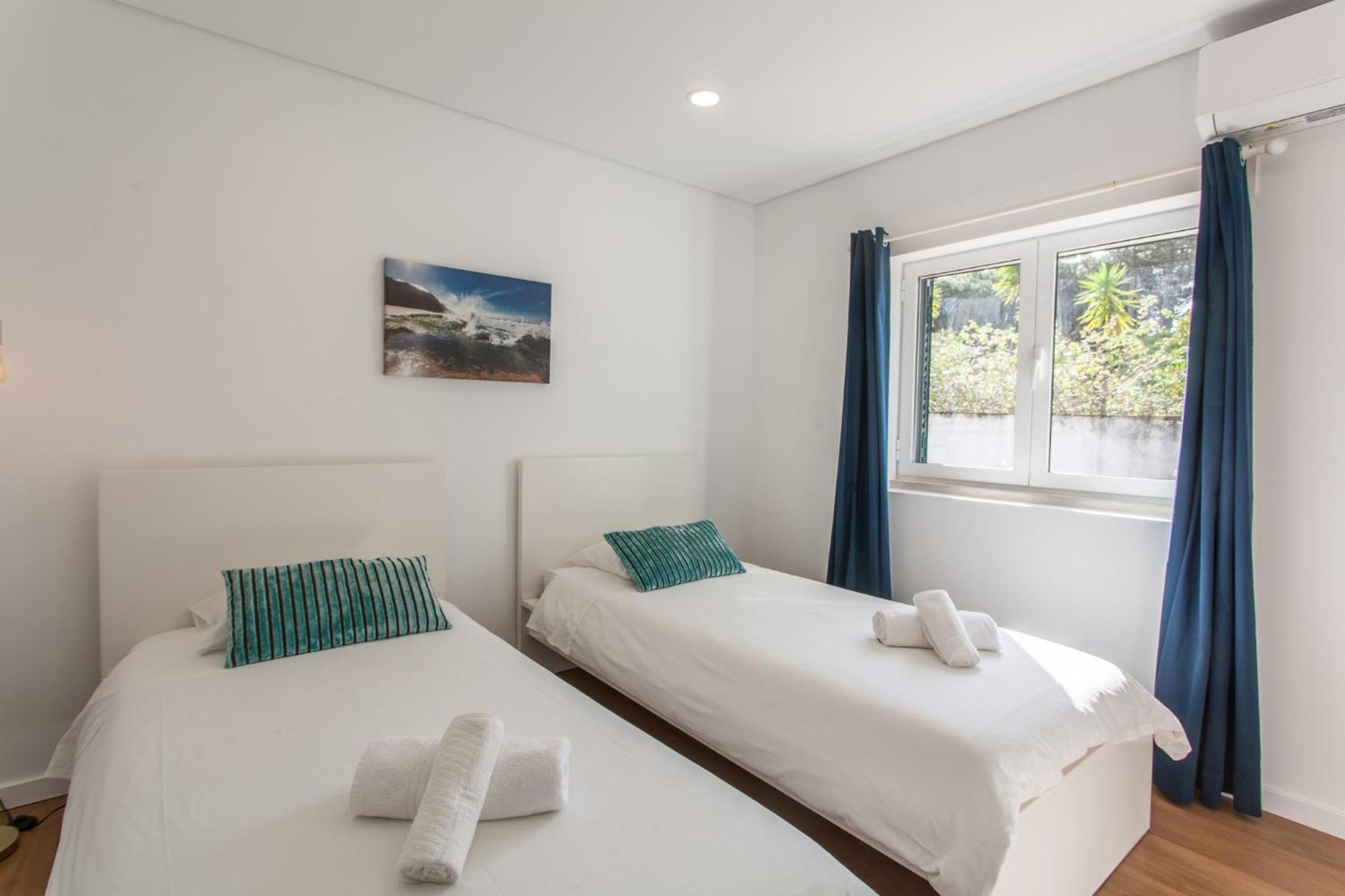 Ocean, Pines And Mountain - Renovated February 2025 - Ac Villa Colares Exterior photo