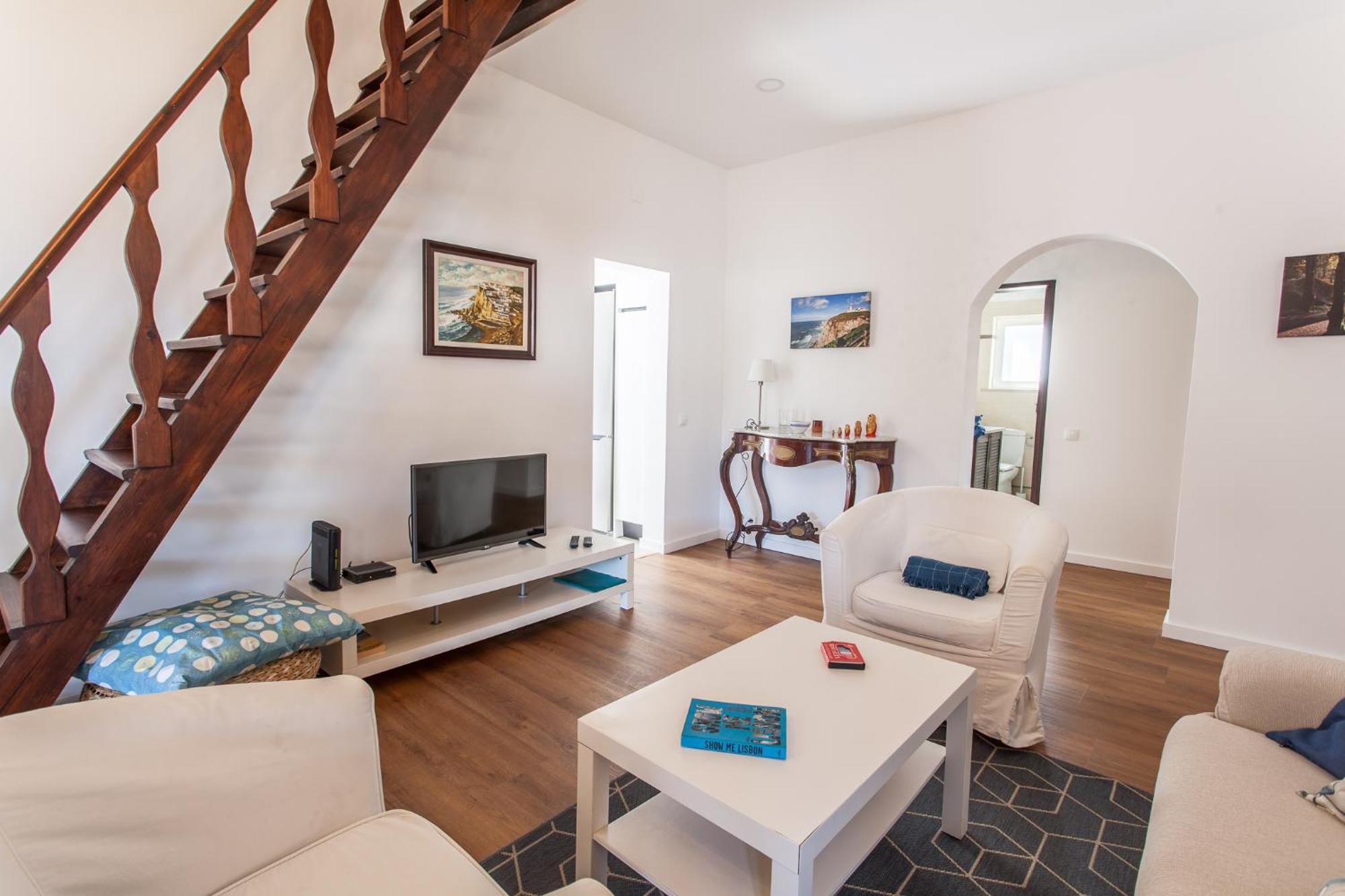 Ocean, Pines And Mountain - Renovated February 2025 - Ac Villa Colares Exterior photo